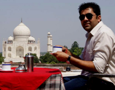 Tea with a view of Taj